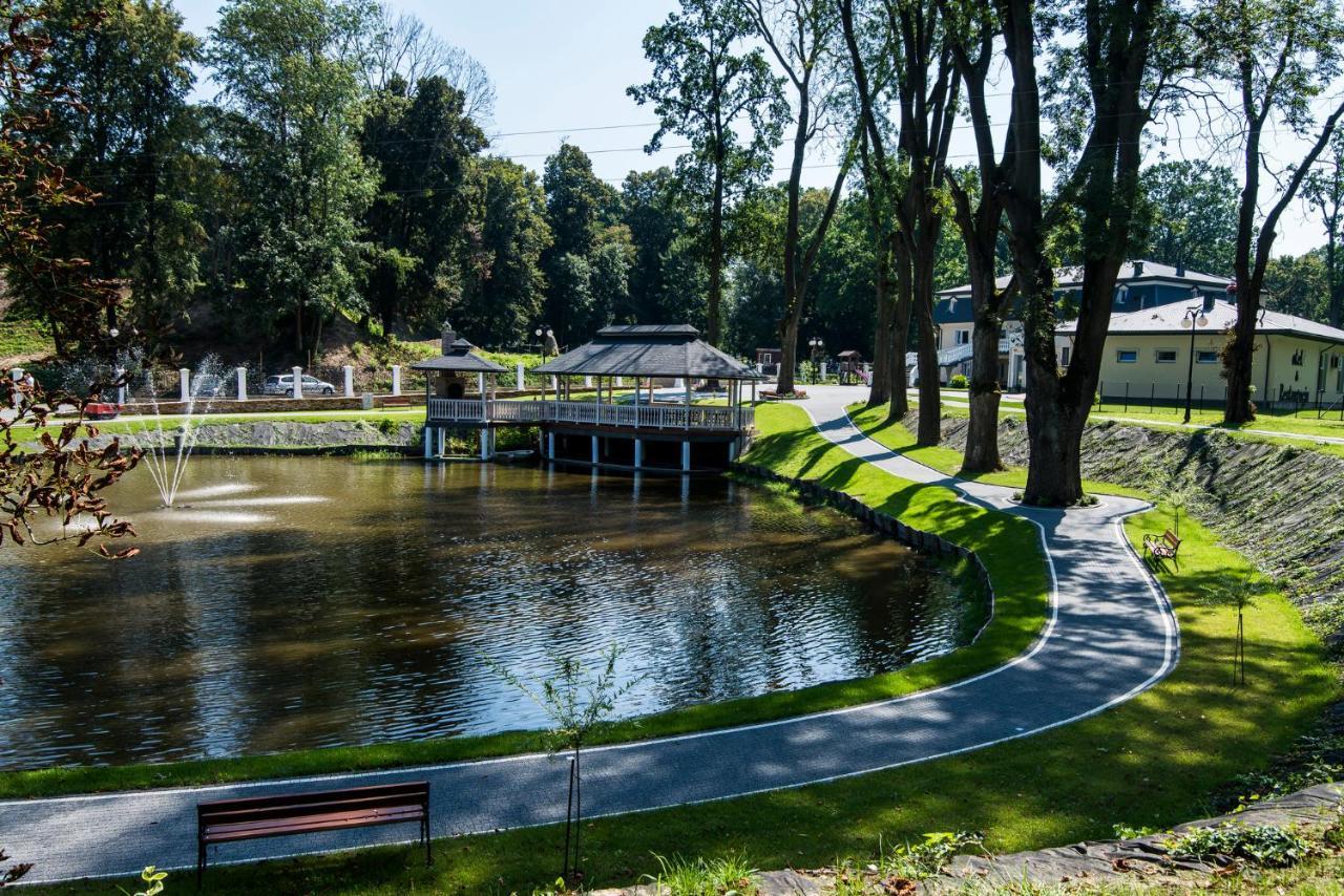 Pod Ksiecia Gorka Hotel Oleszyce ภายนอก รูปภาพ