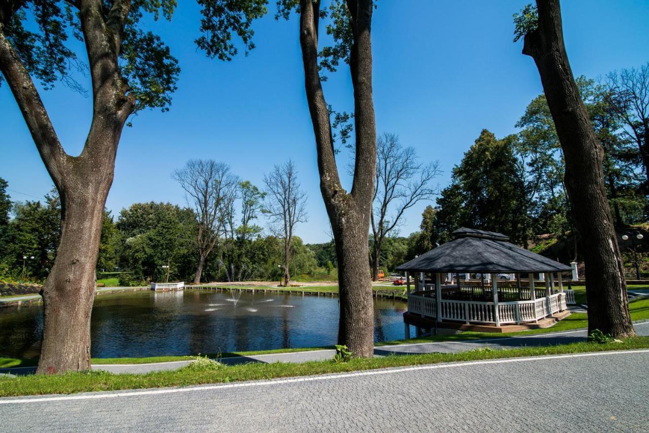 Pod Ksiecia Gorka Hotel Oleszyce ภายนอก รูปภาพ