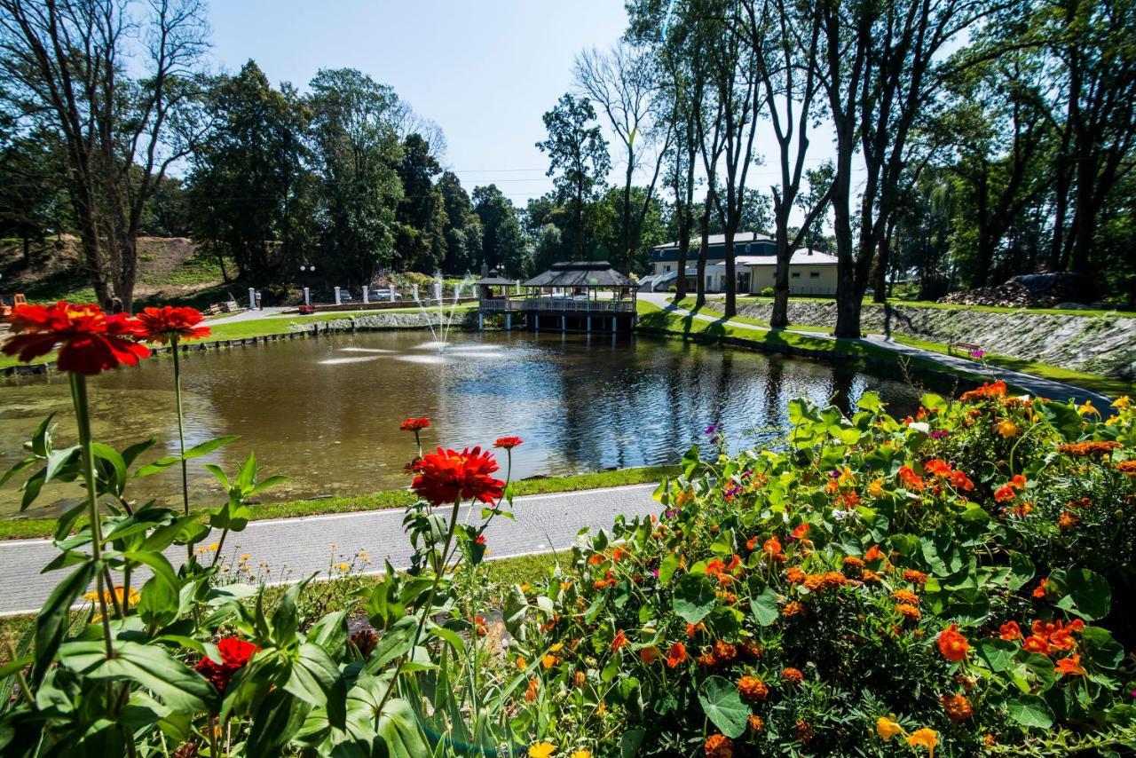 Pod Ksiecia Gorka Hotel Oleszyce ภายนอก รูปภาพ